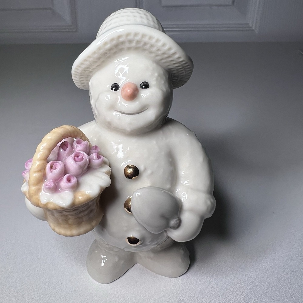 Vintage Lenox  May Flowers 12‎ Months Of Snowman Snowman Figurine 2000s